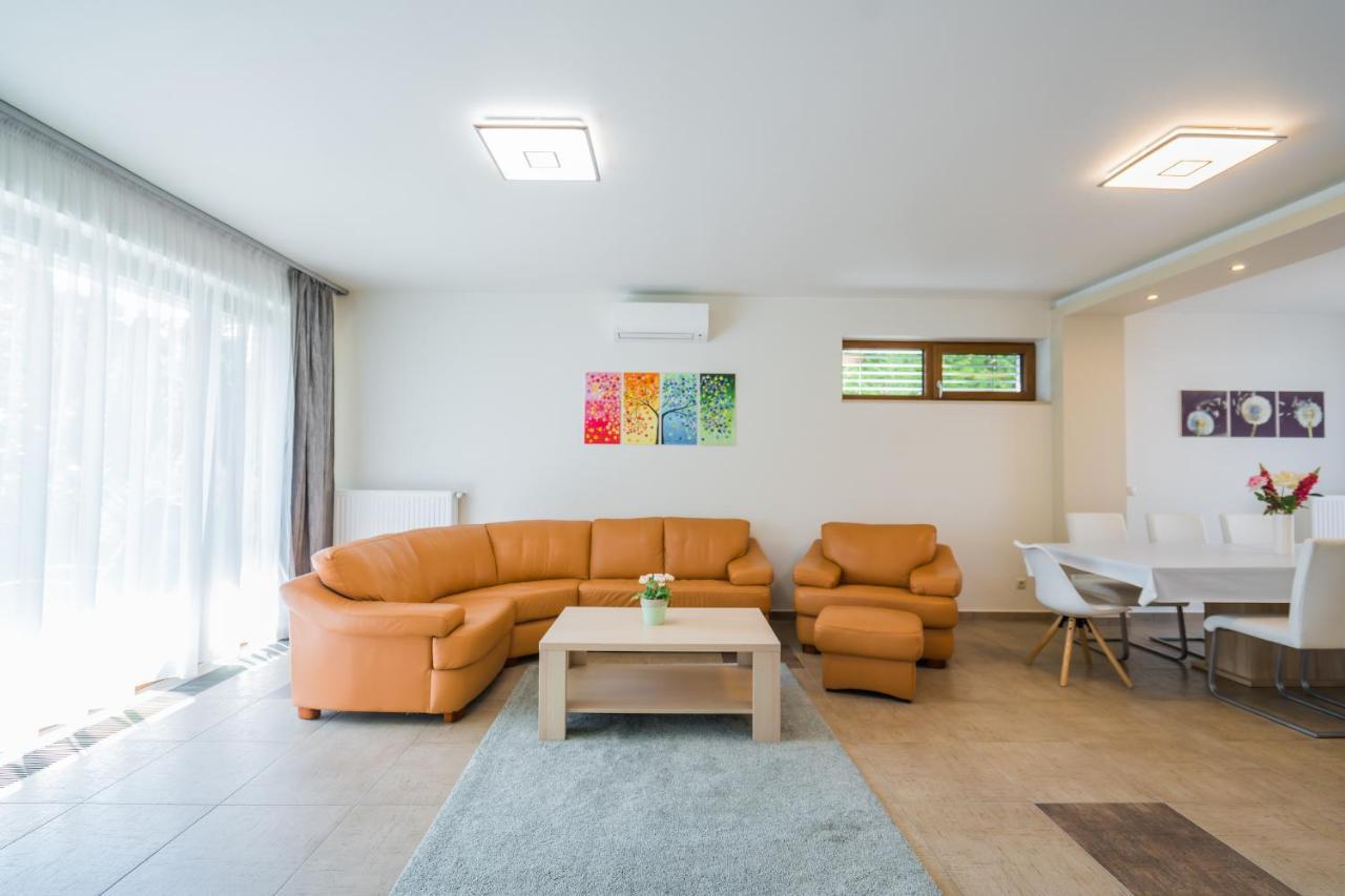 Silver Lodge Siofok Bagian luar foto